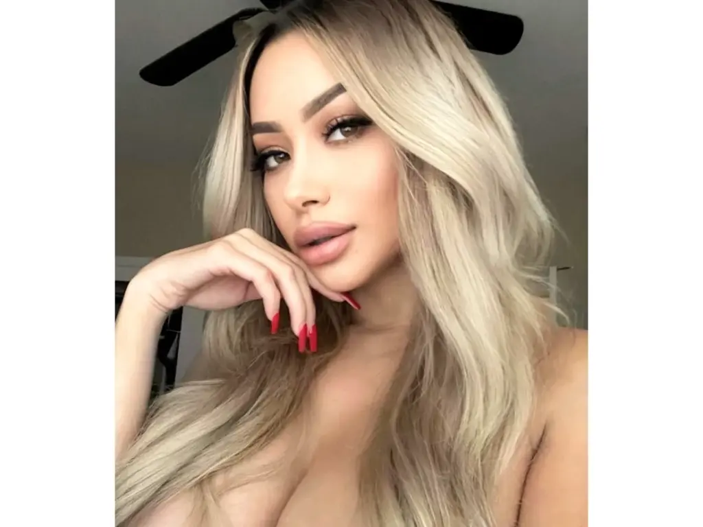 818-317-5688 - VAN NUYS