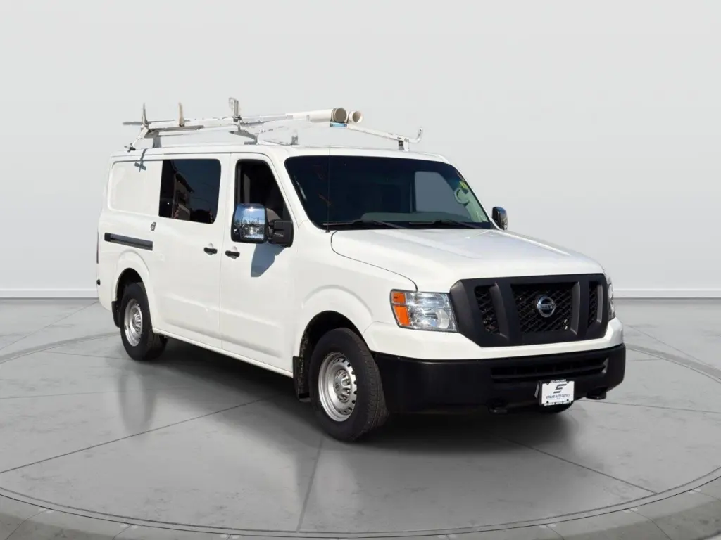Nissan NV 2018 3500 HD S 3dr Cargo Van