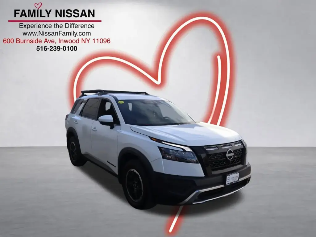 Nissan Pathfinder 2024 AWD Rock Creek 4dr SUV