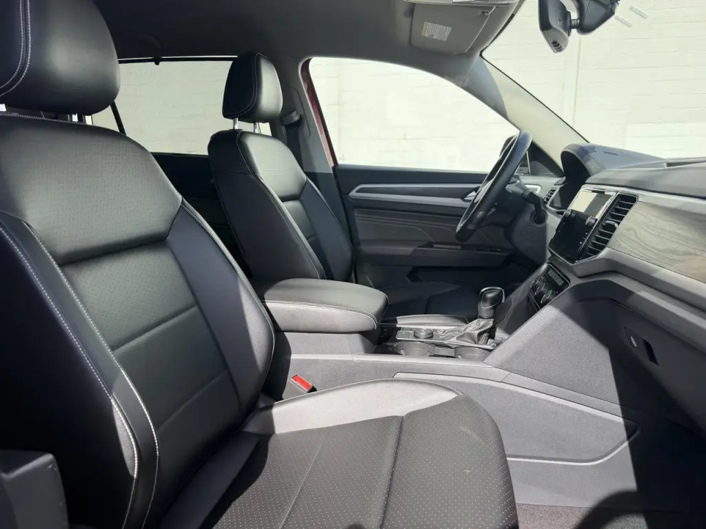 2022 Volkswagen Atlas 3.6L V6 SE w/Technology 4MOTION