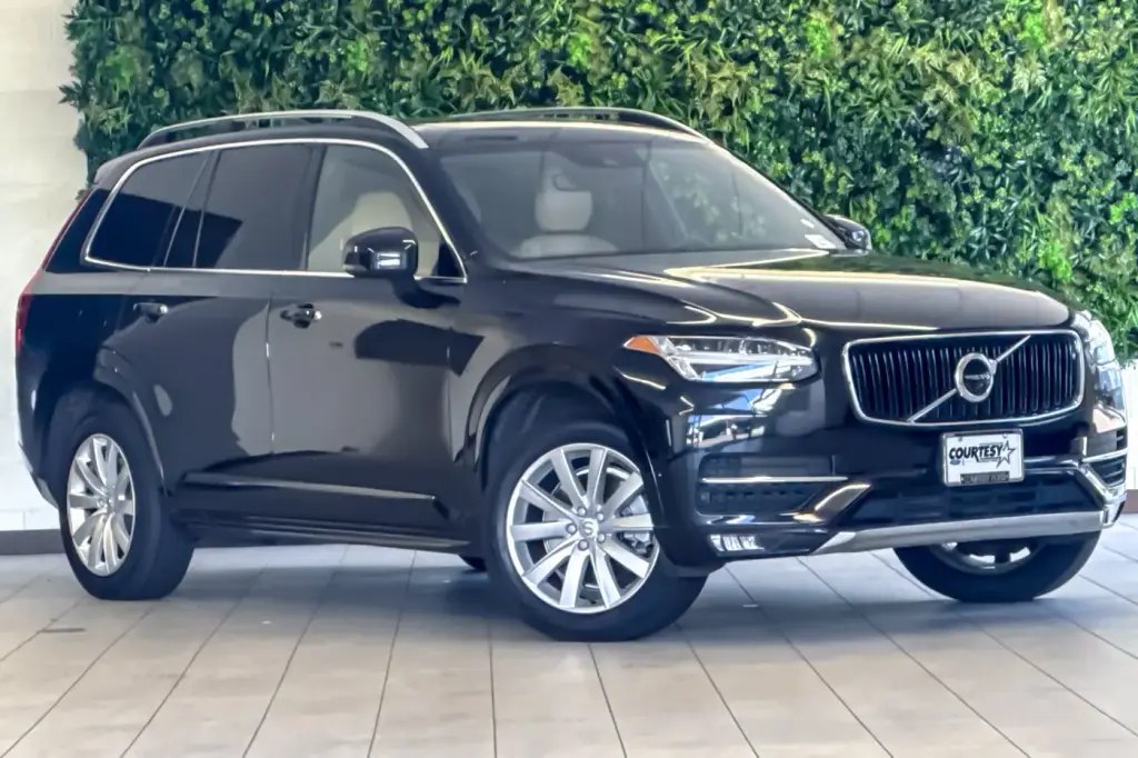 Volvo XC90 2019 AWD T6 Momentum 4dr SUV
