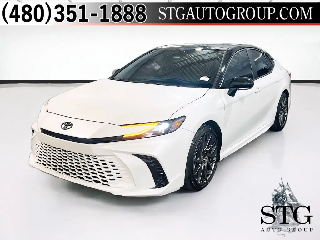 Toyota Camry 2025 SE 4dr Sedán