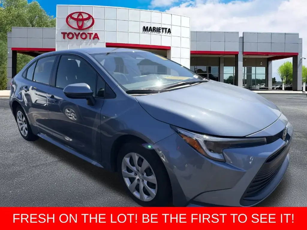 Toyota Corolla Hybrid 2026 SE 4dr Sedán