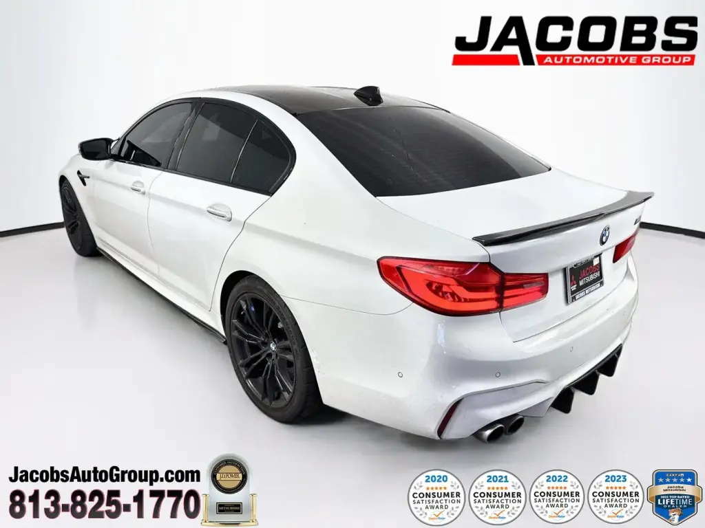 BMW M5 2018 AWD 4dr Sedán