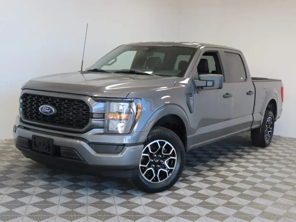Ford F-150 2023 4x2 XL 4dr SuperCrew 6.5 ft. SB