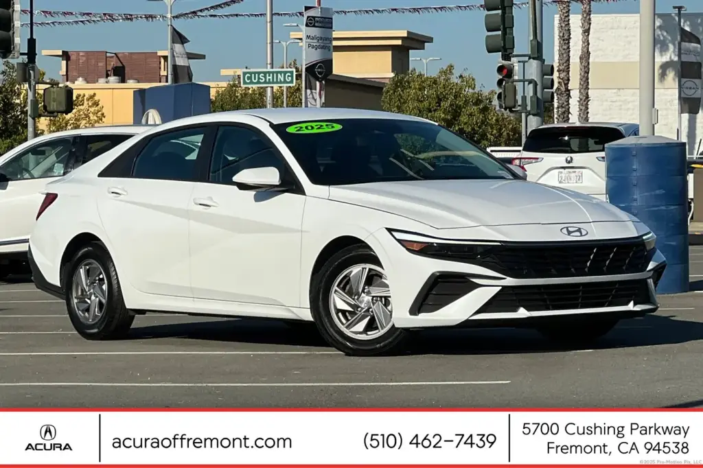Hyundai ELANTRA 2025 SE 4dr Sedán