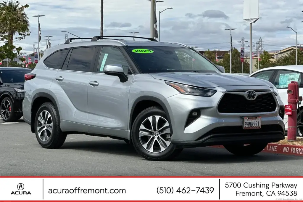 Toyota Highlander 2023 L 4 SUV