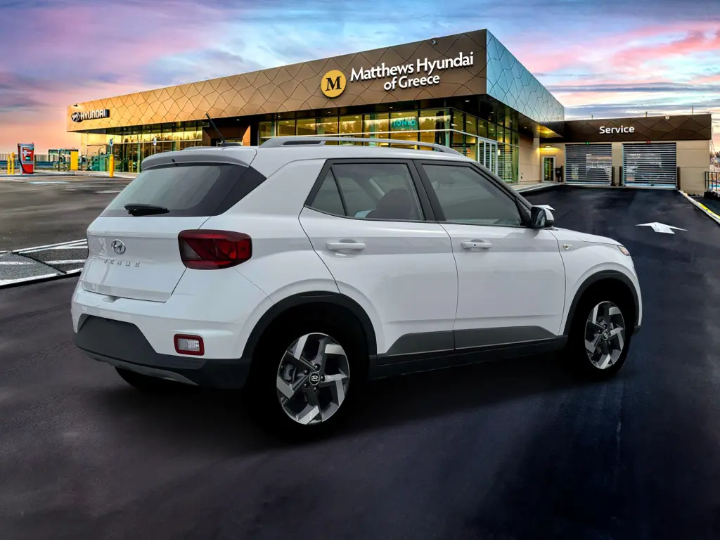Hyundai VENUE 2026 SEL 4 puertas Crossover con techo bicolor
