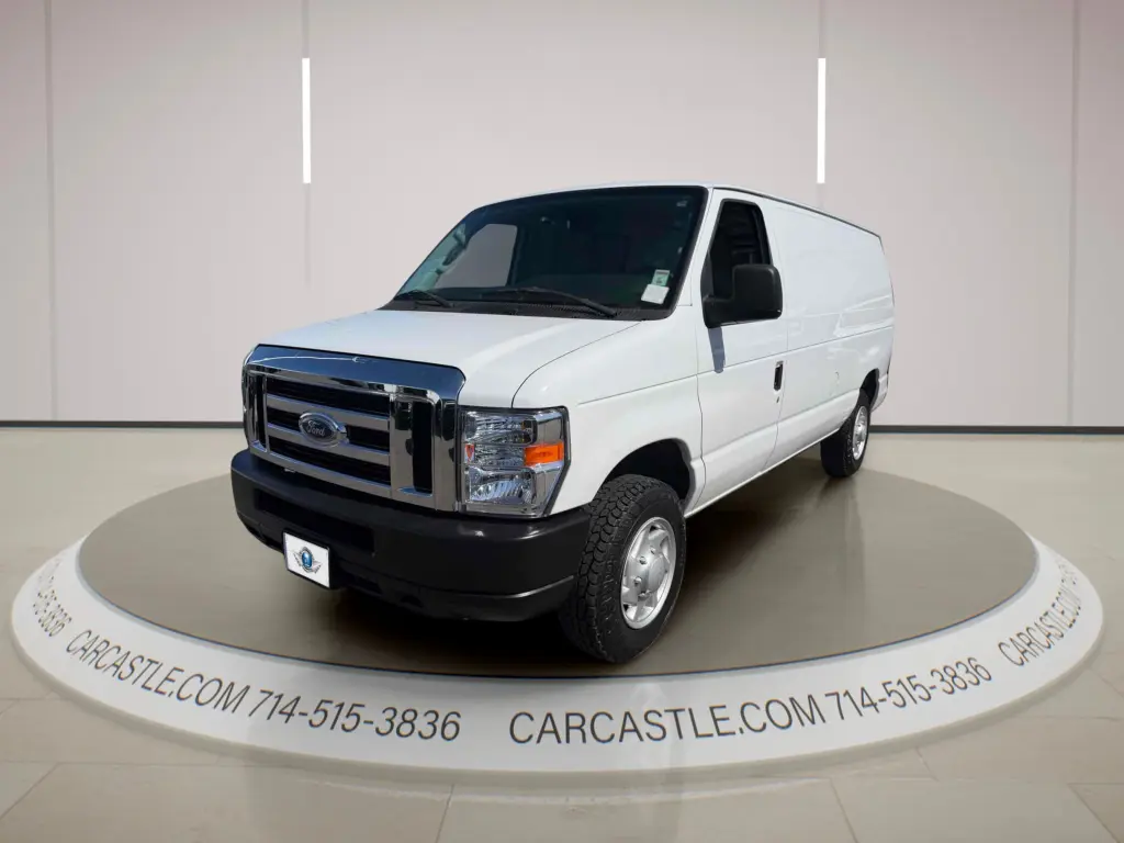 2014 Ford Econoline Cargo Van