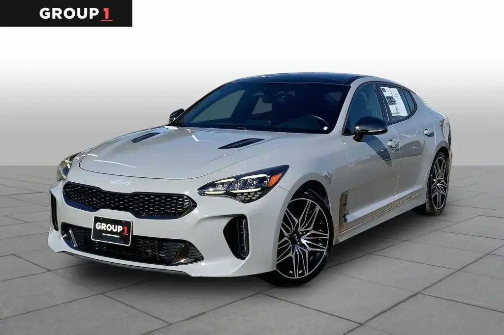 Kia Stinger 2022 GT1 4dr Sedán