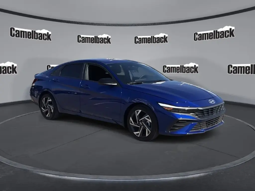 Hyundai ELANTRA 2025 SEL Sport 4dr Sedán