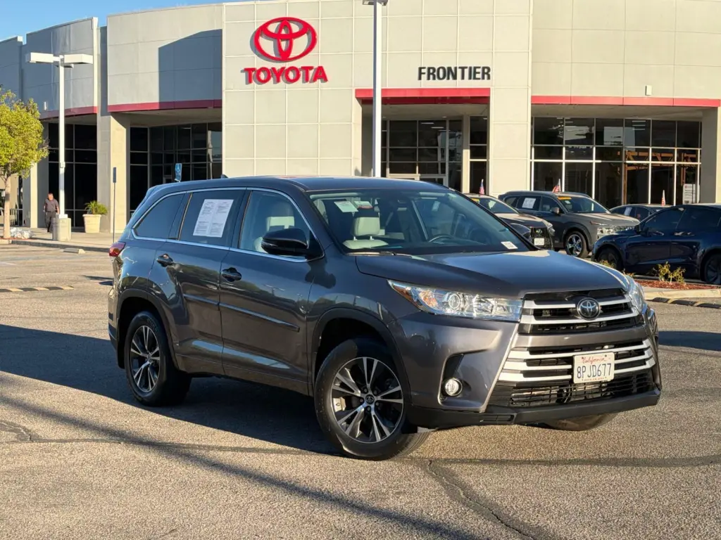 Toyota Highlander 2018 AWD LE SUV de 4 puertas