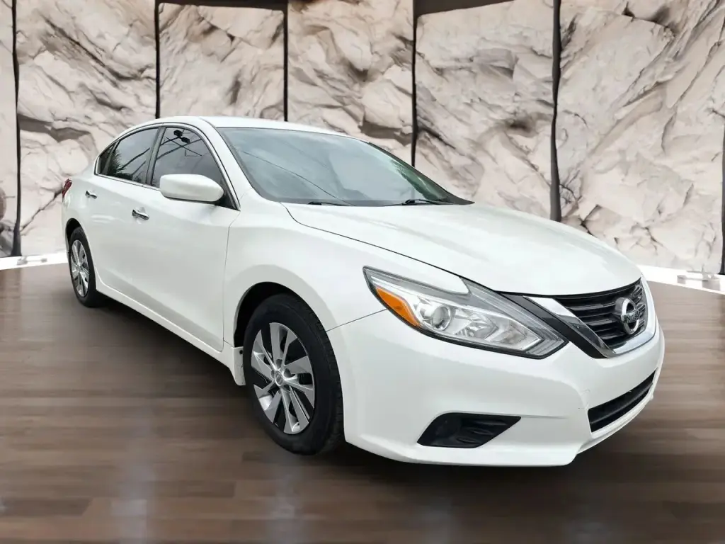 Nissan Altima 2017 2.5 4 tracción sedan