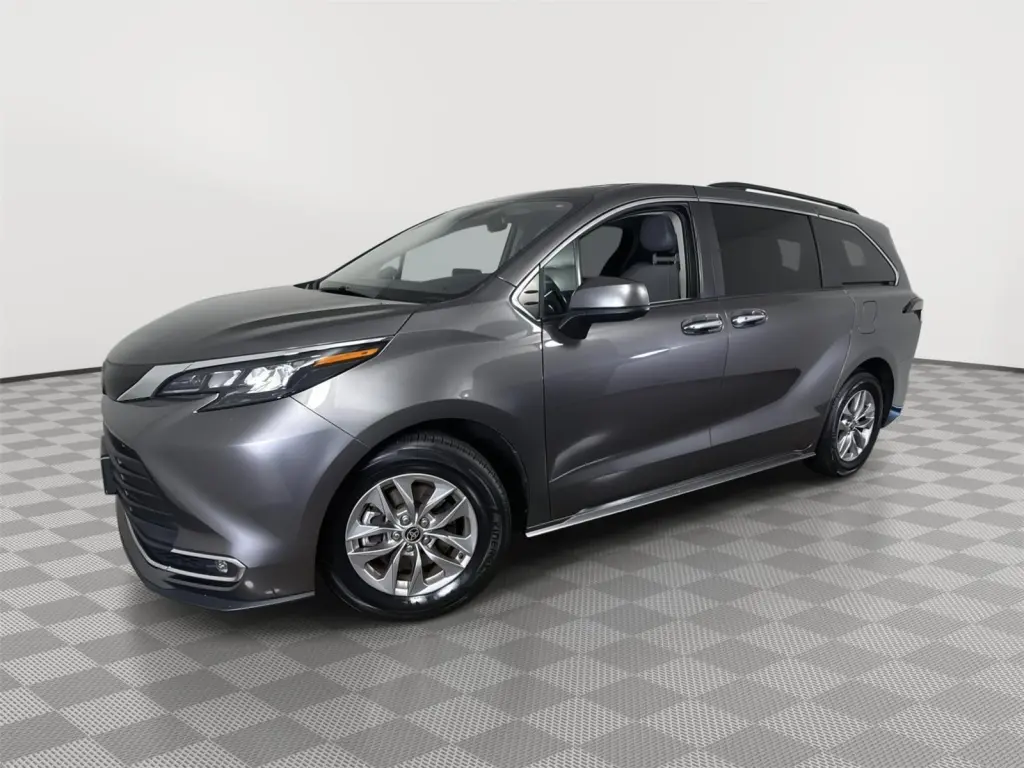 2024 Toyota Sienna