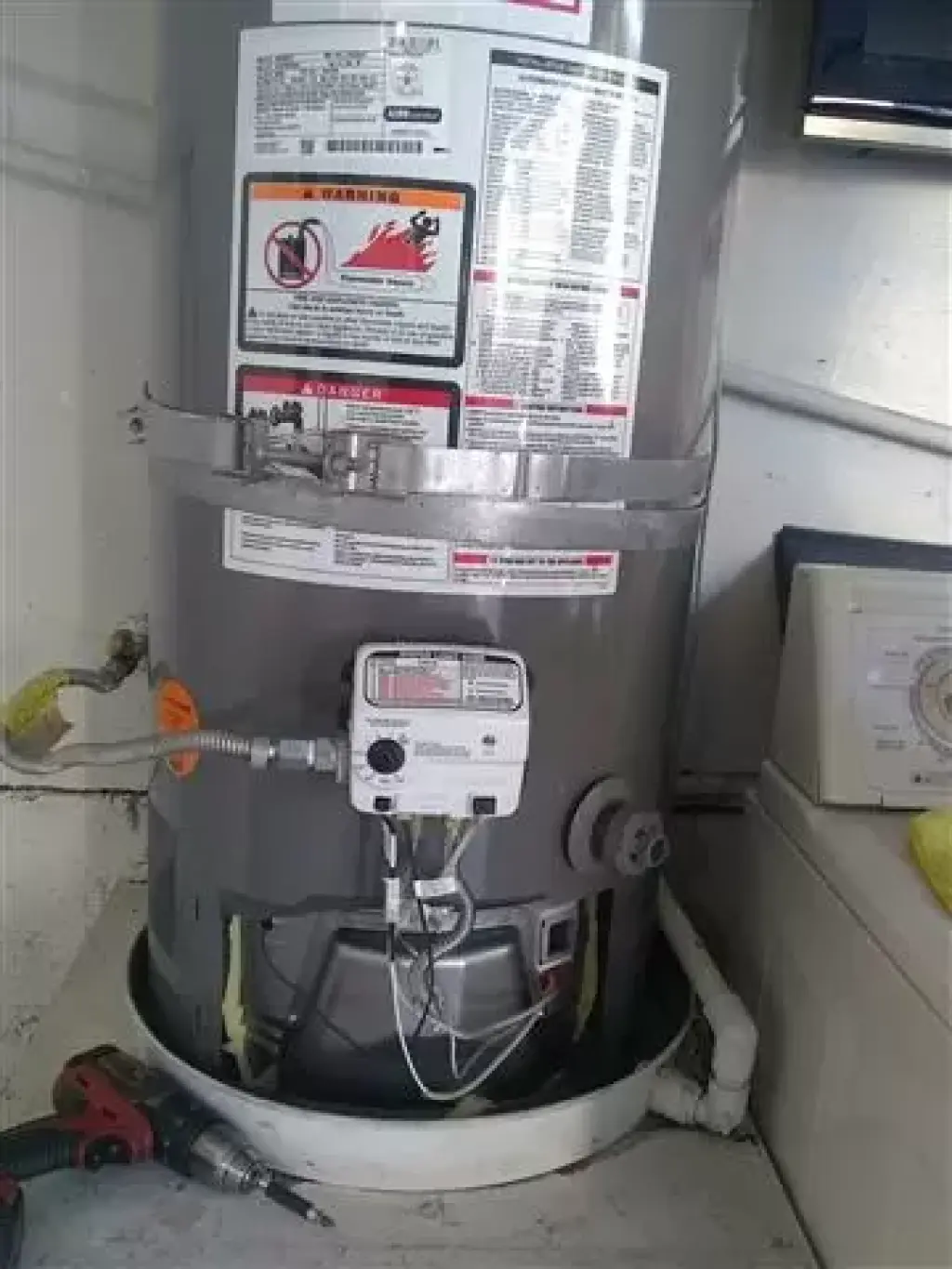 BOILER INSTAL Y REPAIR PLOMERO