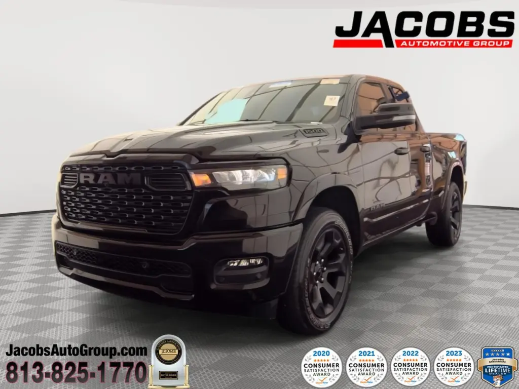 Ram 1500 2025 4x4 Big Horn 4dr Quad Cab 6.4 ft. SB Pickup