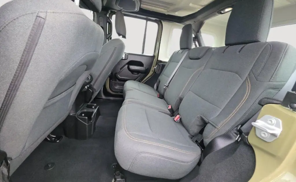 Jeep Wrangler 2026 4x4 Deportivo 4 SUV