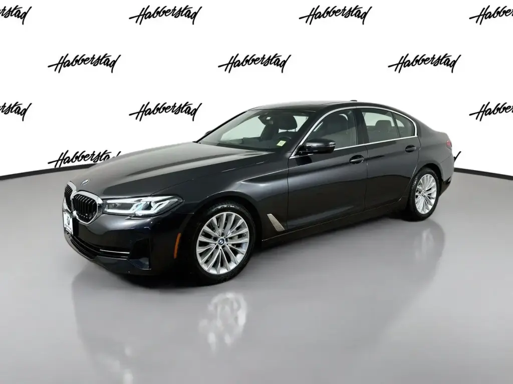 BMW Serie 5 2023 AWD 530i xDrive 4dr Sedán