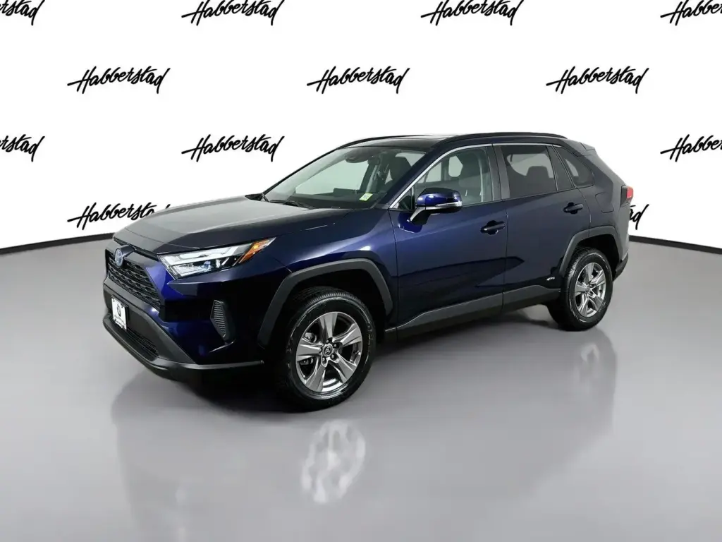 Toyota RAV4 Híbrido 2024 AWD XLE 4dr SUV