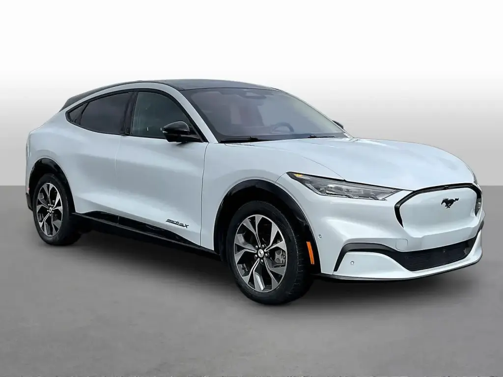 Ford Mustang Mach-E 2023 AWD Premium 4dr SUV