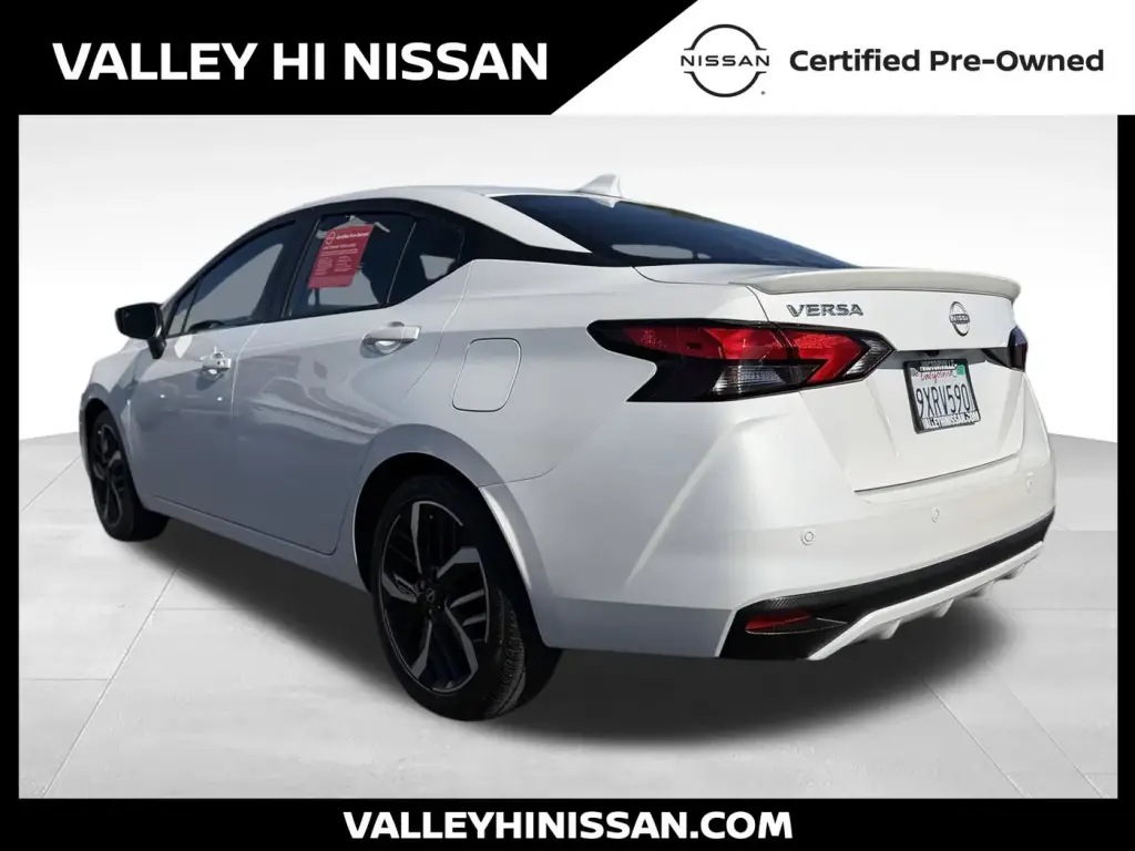 Nissan Versa 2025 SR 4dr Sedán