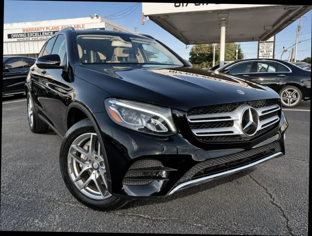 2017 MERCEDES-BENZ GLC