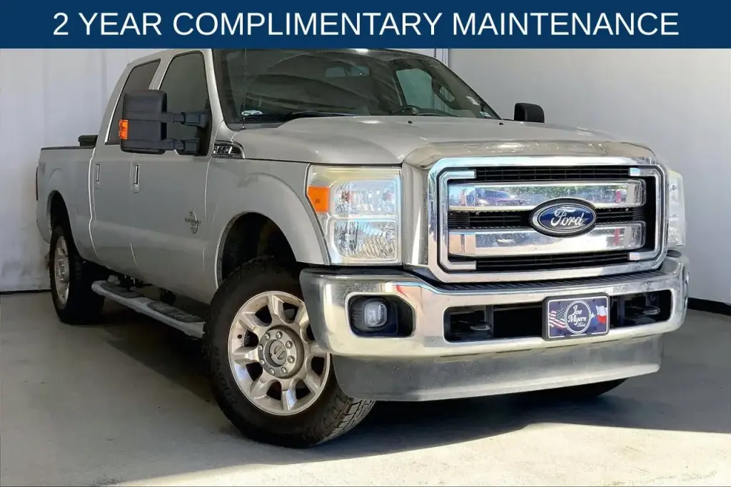 Ford F-250 Super Duty 2016 4x4 Lariat 4dr Crew Cab 6.8 ft. SB Pickup