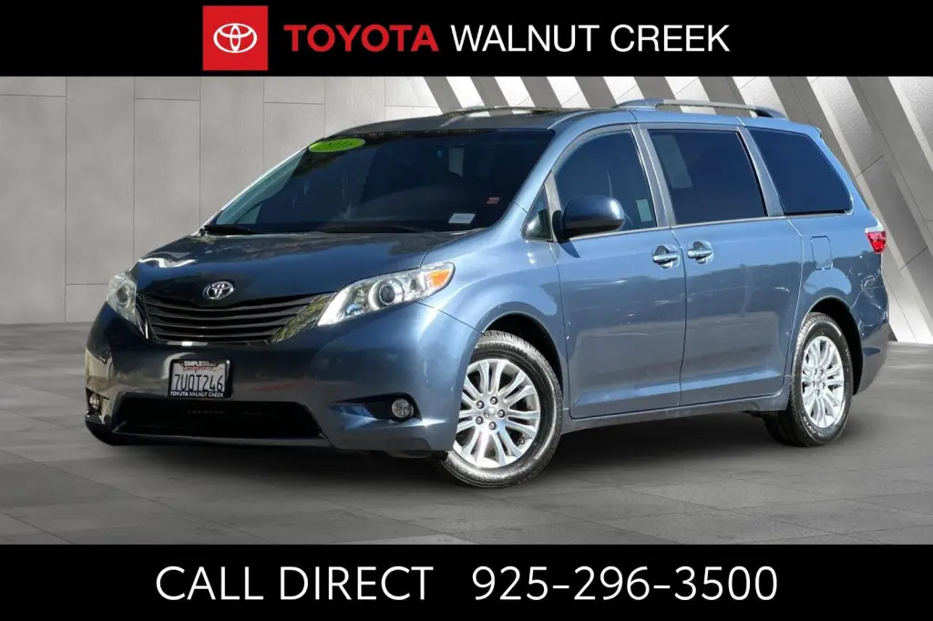 Toyota Sienna 2016 Limited Mini-Van de 4 puertas y 7 pasajeros