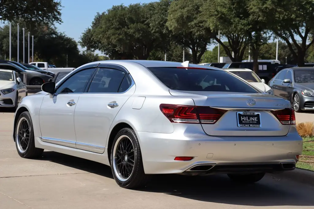 2016 Lexus LS 460