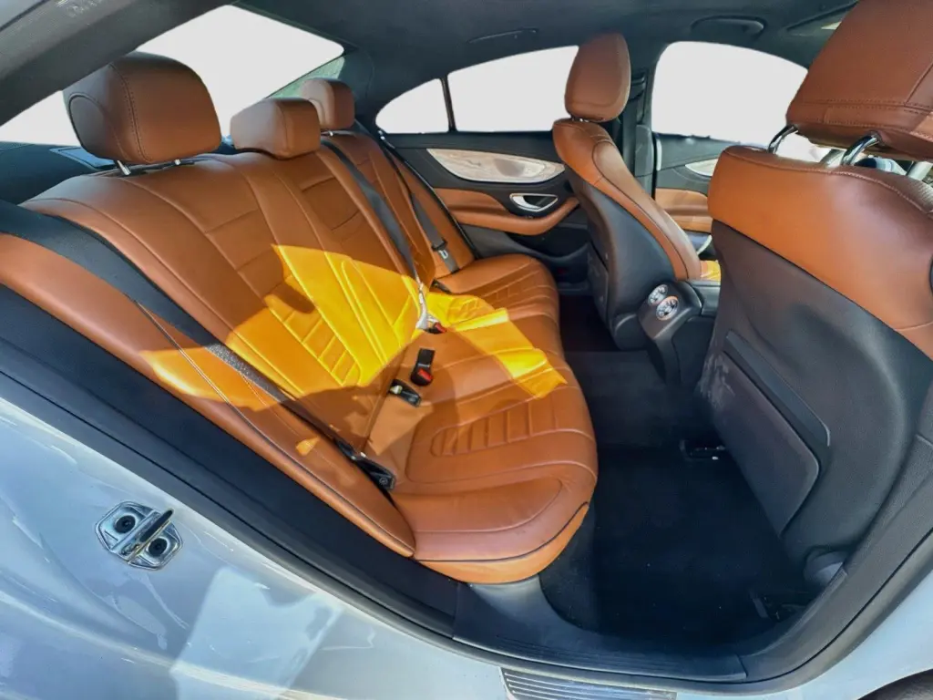 Mercedes-Benz CLS 2021 con tracción en las cuatro ruedas CLS 450 4MATIC de cuatro puertas Coupé