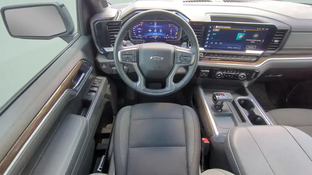 Chevrolet Silverado 1500 2025 4x2 RST 4dr Crew Cab 5.8 ft. SB