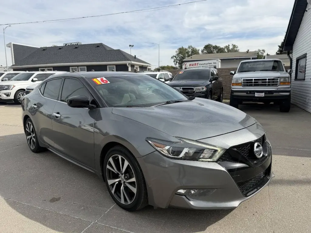 2016 Nissan Maxima