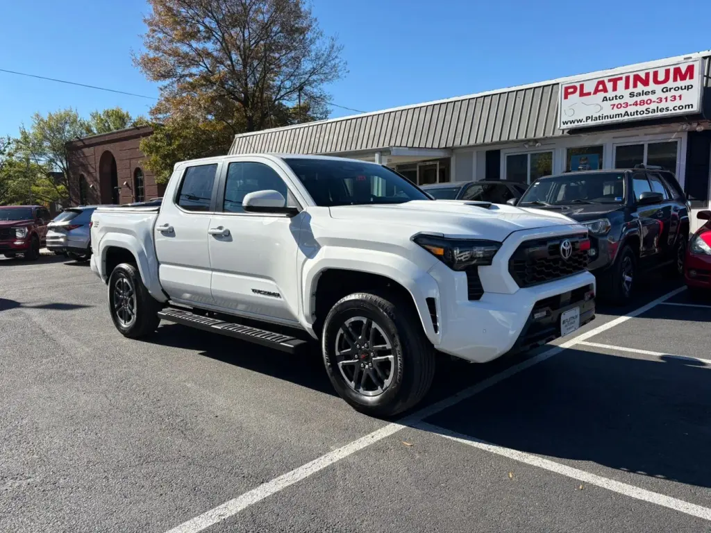 2024 Toyota TACOMA DOUBLE CAB