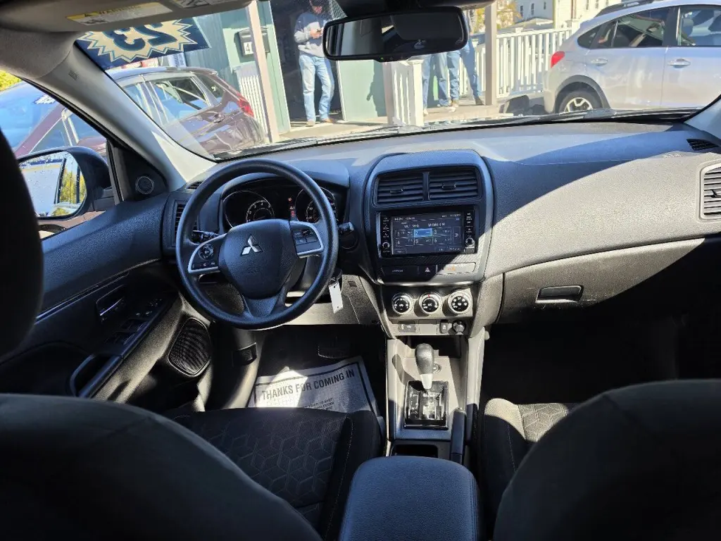 2023 Mitsubishi Outlander Sport