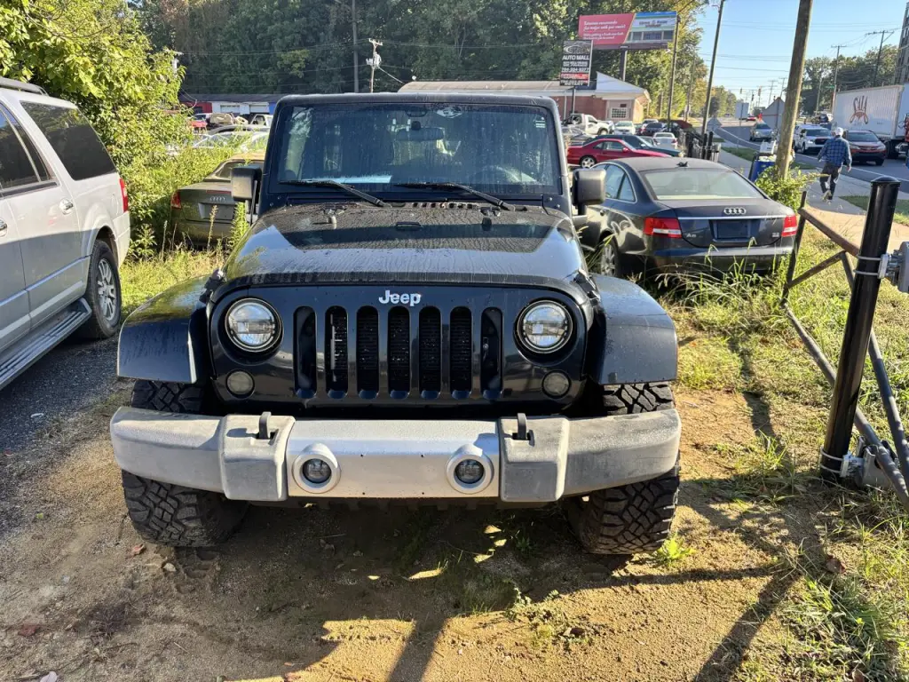 2012 Jeep Wrangler Unlimited Sahara 4x4