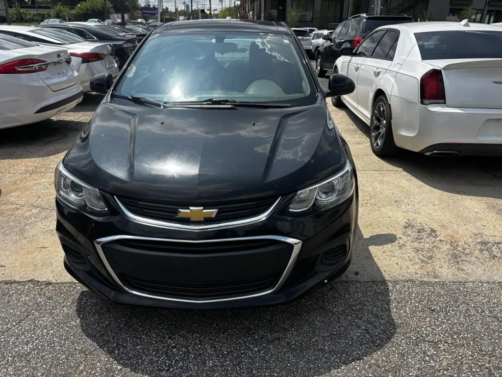 Sonic 2020 Chevrolet LT Sedán de automóvil automático