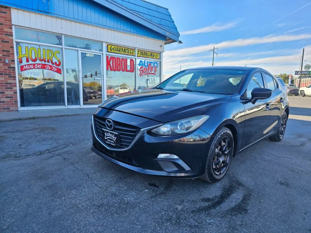 2015 MAZDA MAZDA3