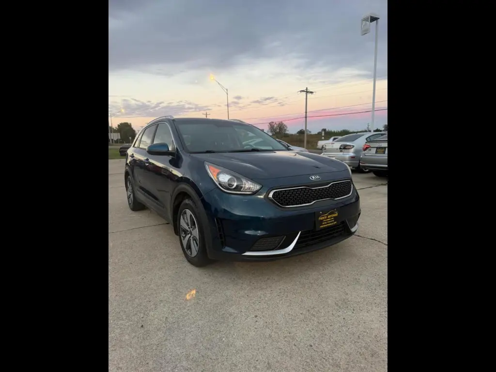 2017 Kia Niro FE
