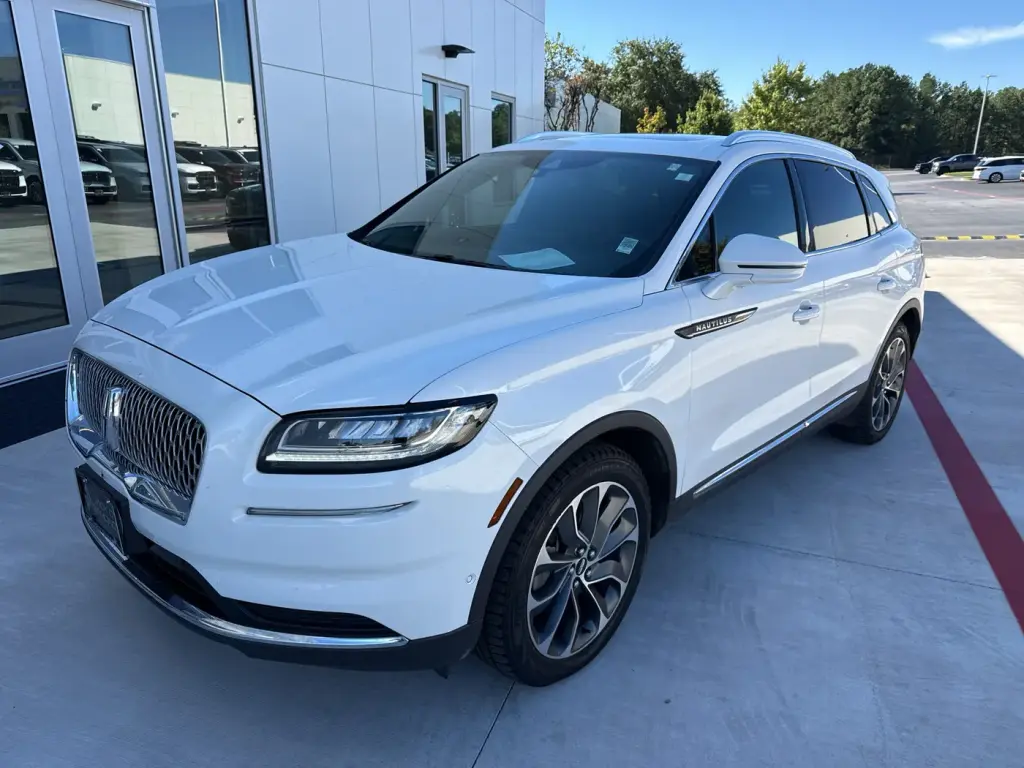 Lincoln Nautilus 2023 AWD Reserve 4dr SUV