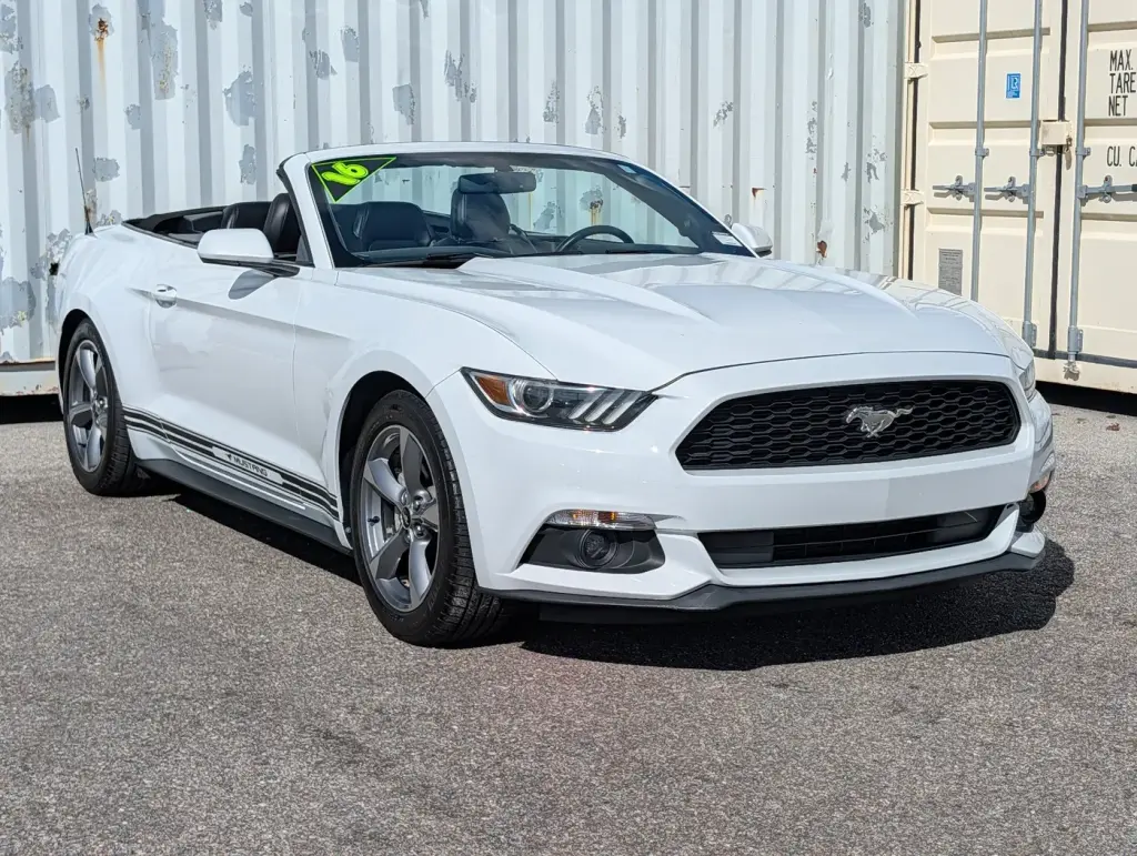 Ford Mustang 2016 V6 2dr Convertible