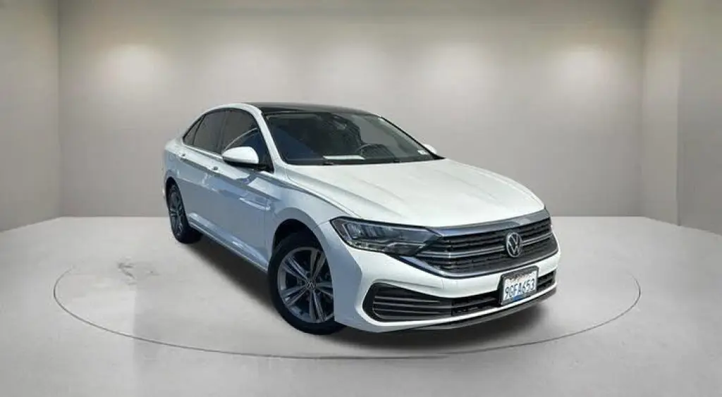 Volkswagen Jetta 2023 SE 4dr Sedan