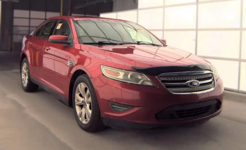 Ford Taurus del año 2010