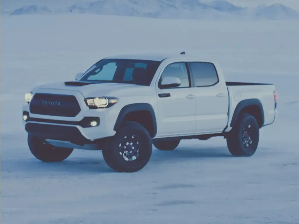 Toyota Tacoma 2017 4x4 TRD Sport 4dr Double Cab 5.0 ft SB 6A