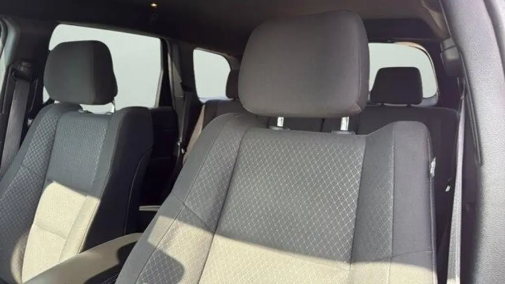 Jeep Grand Cherokee 2019 4x4 Laredo 4dr SUV