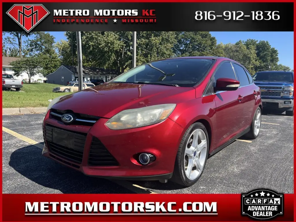 2014 Ford Focus 5dr HB Titanium