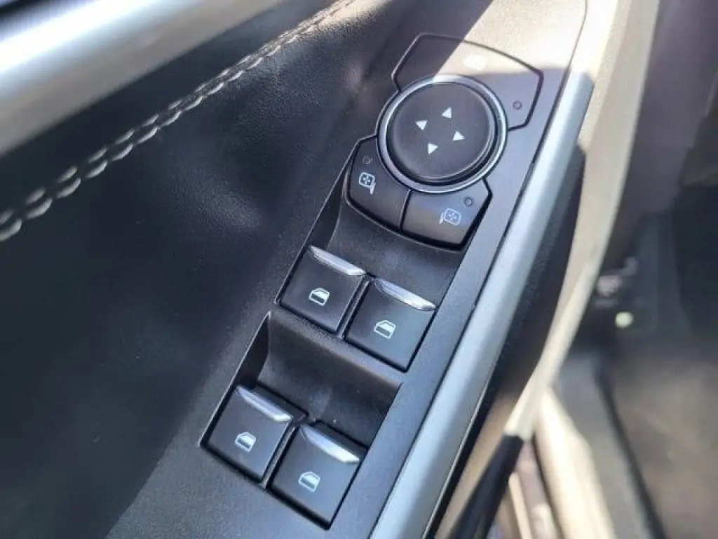 Ford Explorer 2022 AWD XLT 4dr SUV