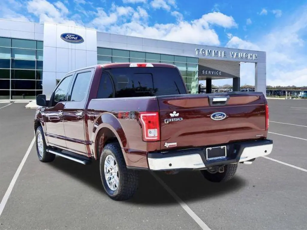 Ford F-150 2015 4x4 Platinum 4dr SuperCrew 5.5 ft. SB