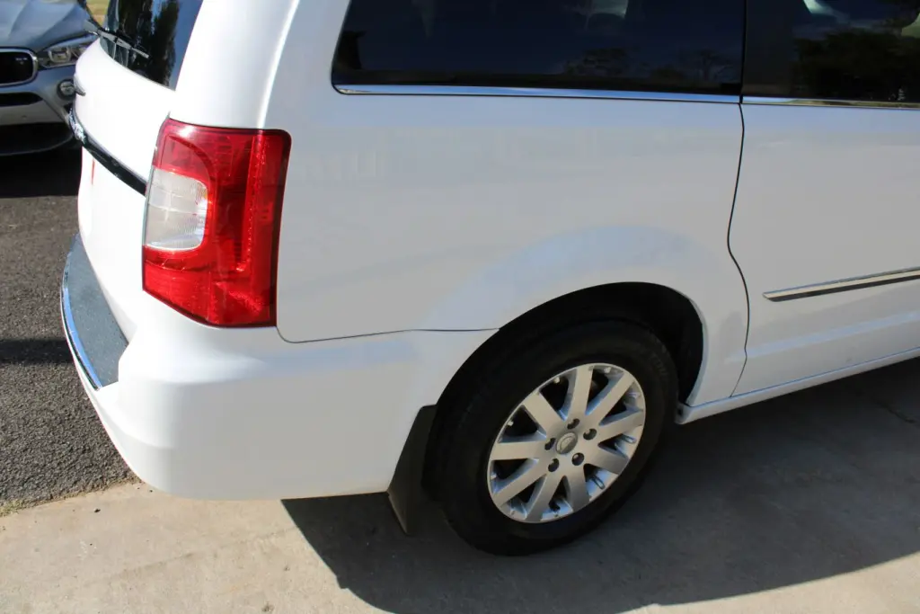 2014 Chrysler TOWN & COUNTRY