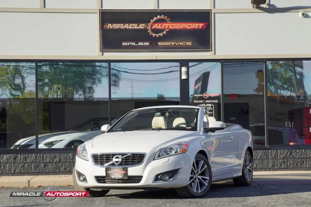 2013 VOLVO C70