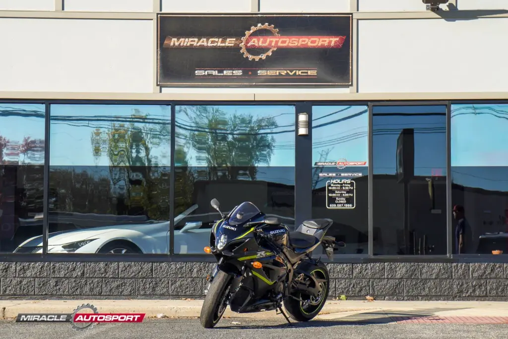 2023 SUZUKI GSX-R1000